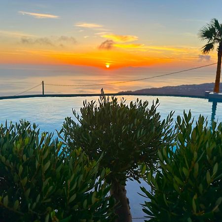 Leon Luxury Suites Imerovigli  Esterno foto