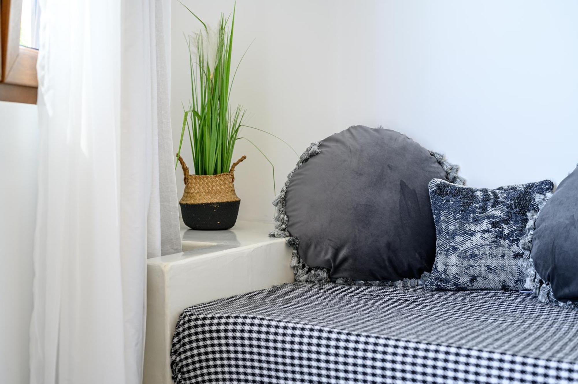 Leon Luxury Suites Imerovigli  Esterno foto