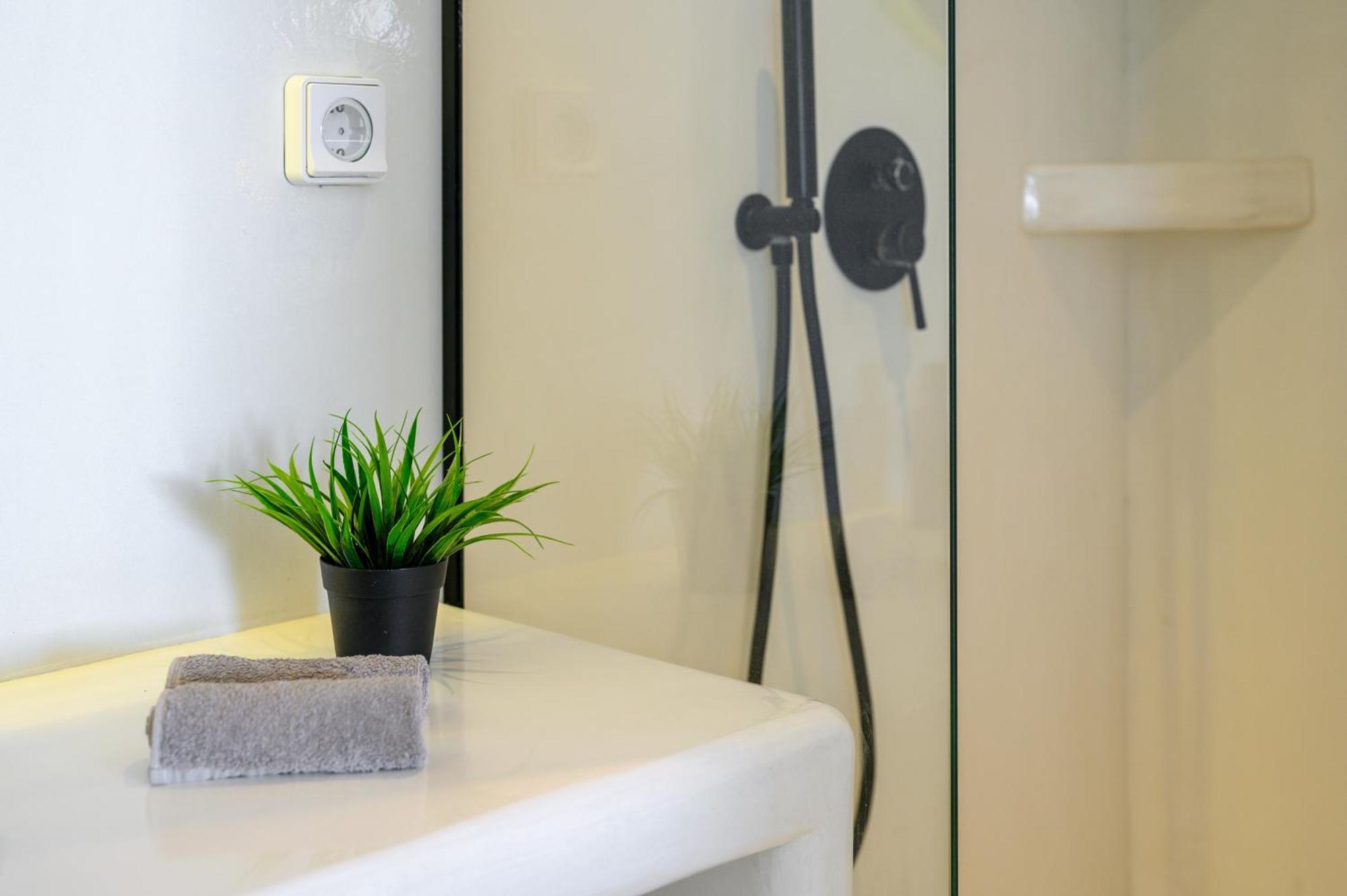Leon Luxury Suites Imerovigli  Esterno foto