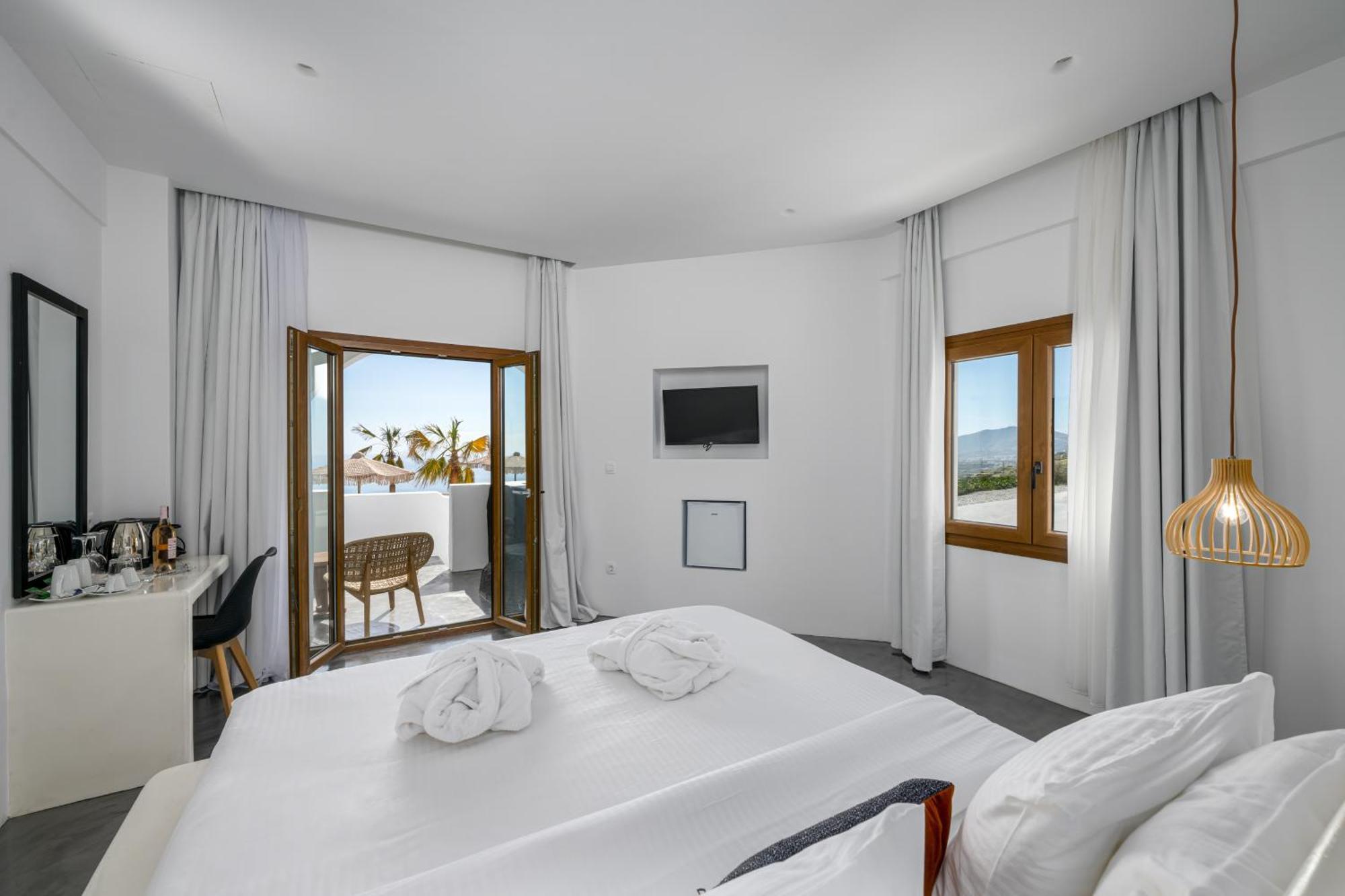 Leon Luxury Suites Imerovigli  Esterno foto